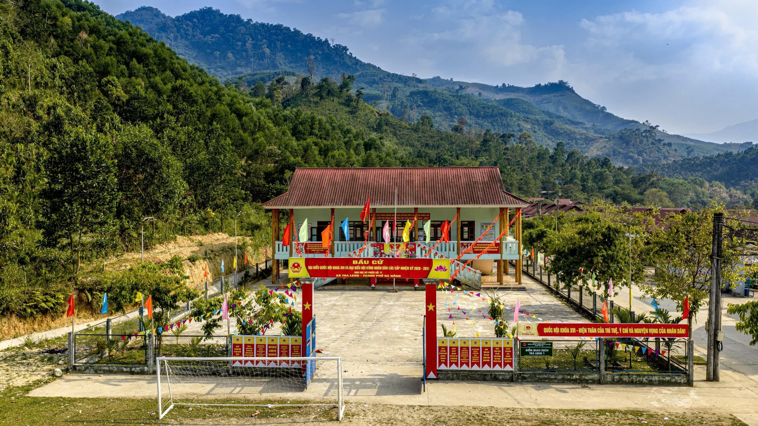 Trang trí điểm bầu cử