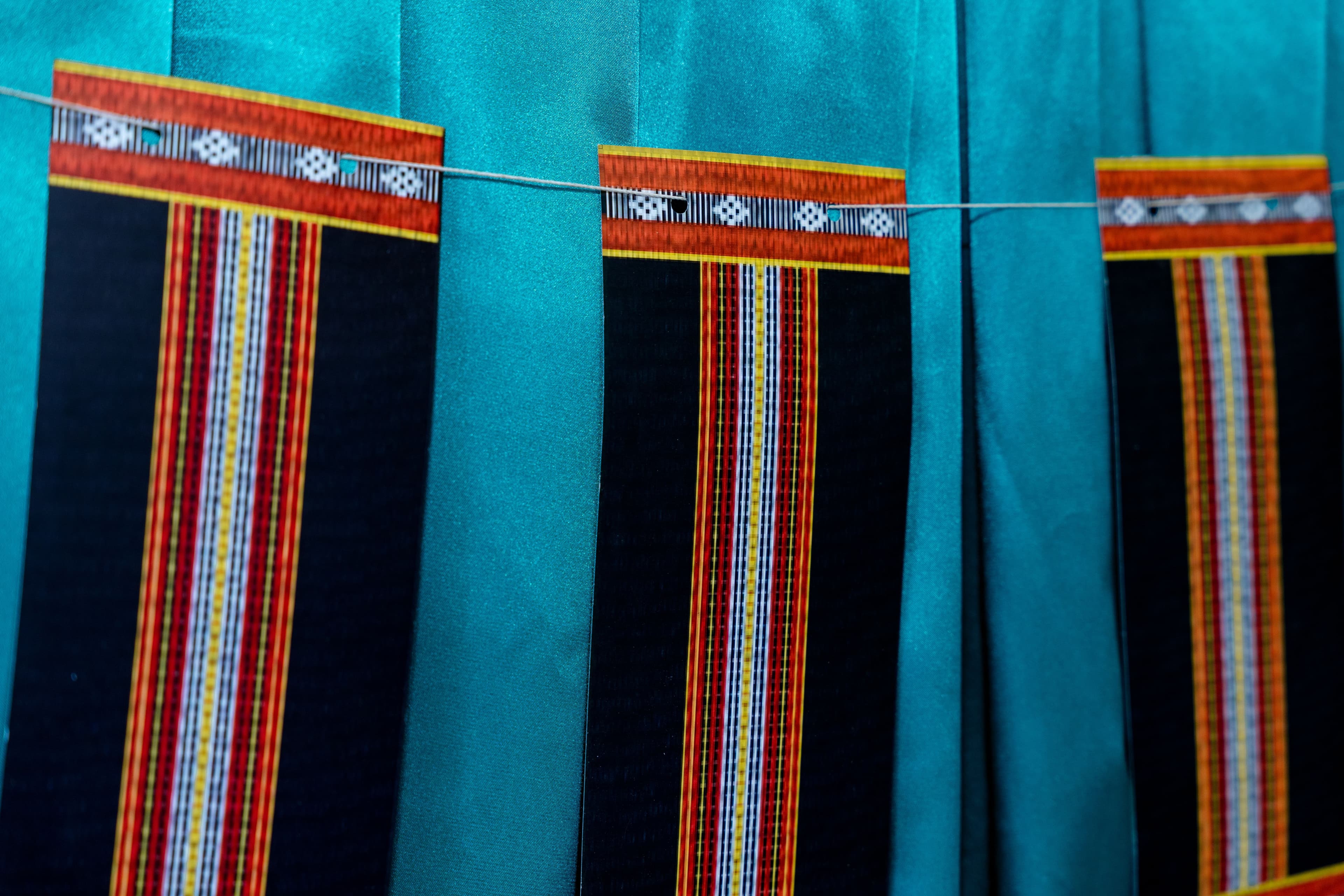 Vải thổ cẩm