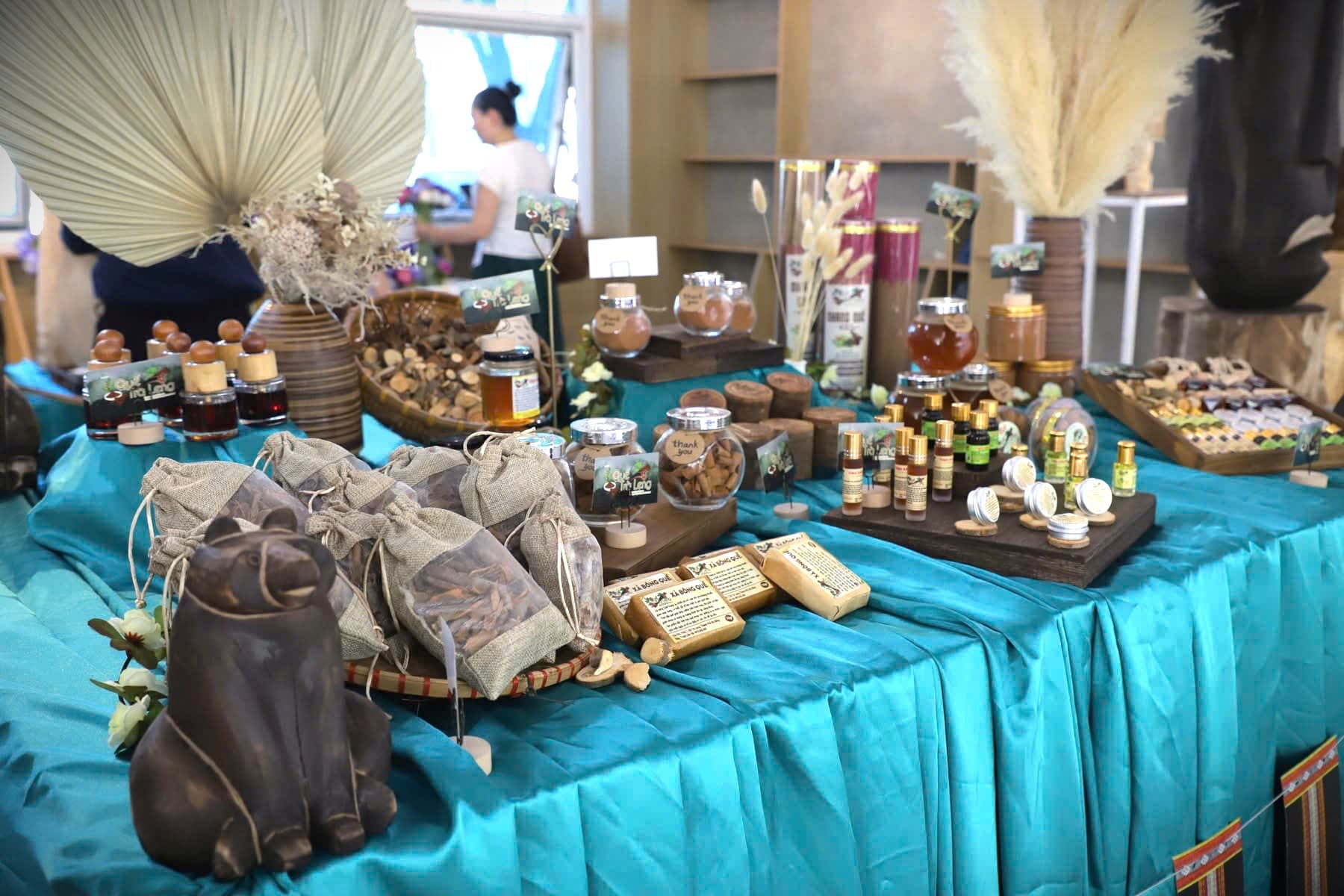 Trà Leng brings local products and highland identity to UED 2026 Science, Technology and Innovation Festival