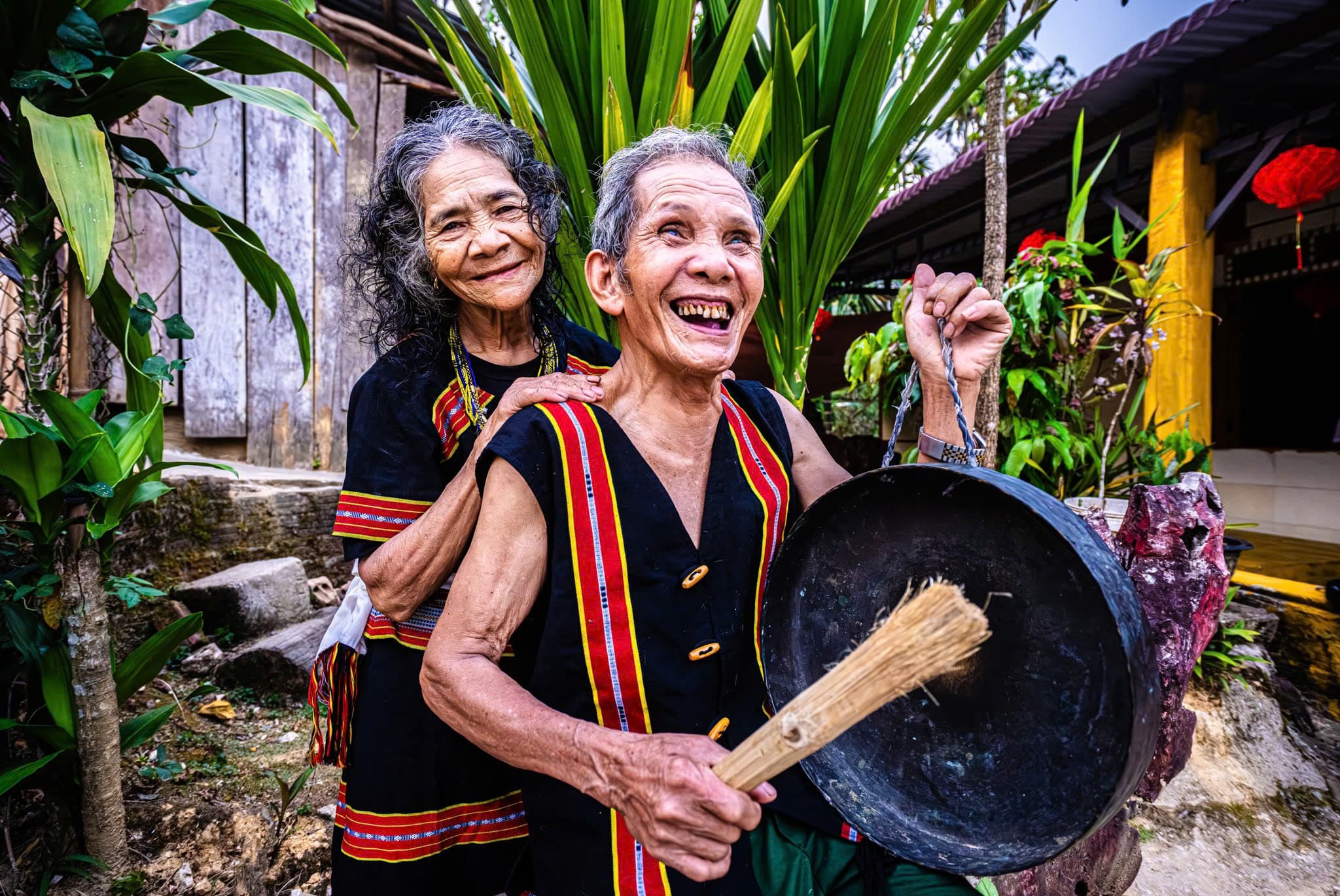Thổ Cẩm Trà Leng: Ký Ức Ngàn Năm Dệt Nên Hồn Núi