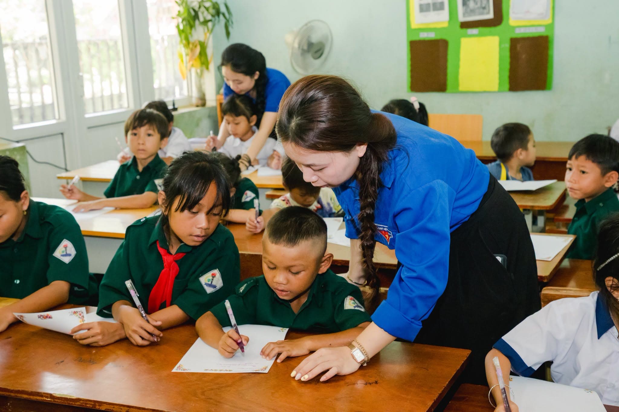 Lớp học "Nét chữ - Nết người" - UED