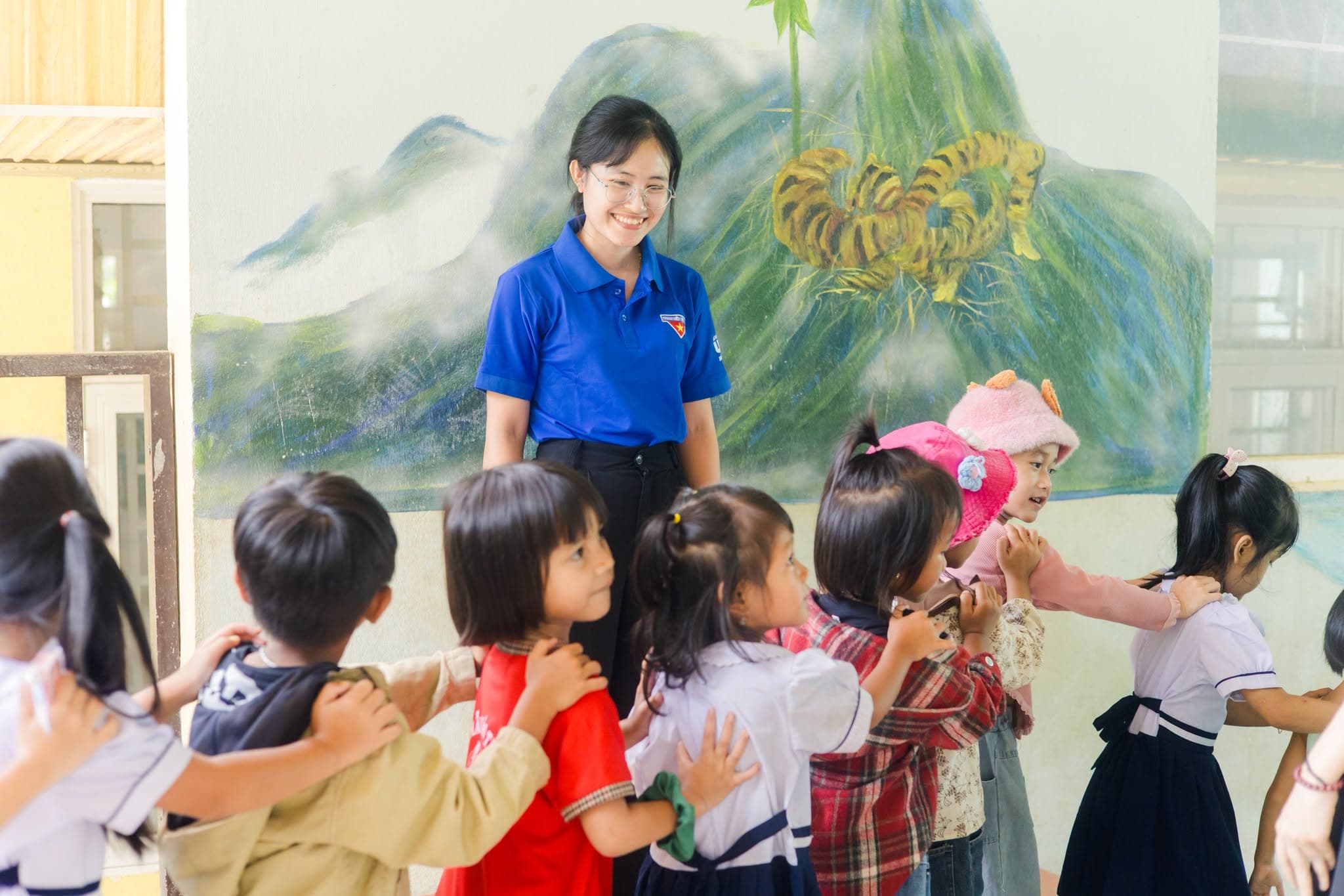 Lớp học "Nét chữ - Nết người" - UED