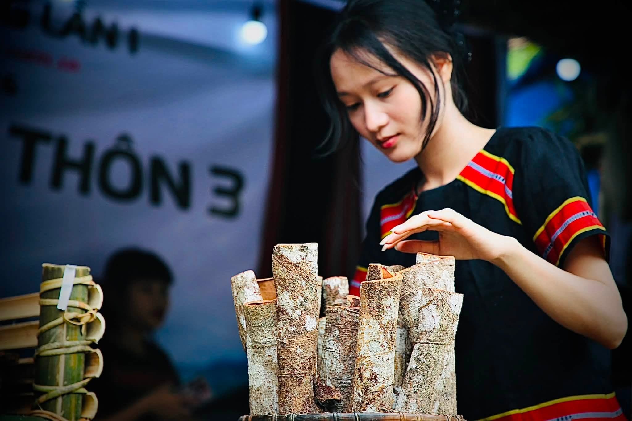 Lễ hội Hương quế Trà Leng lần thứ I