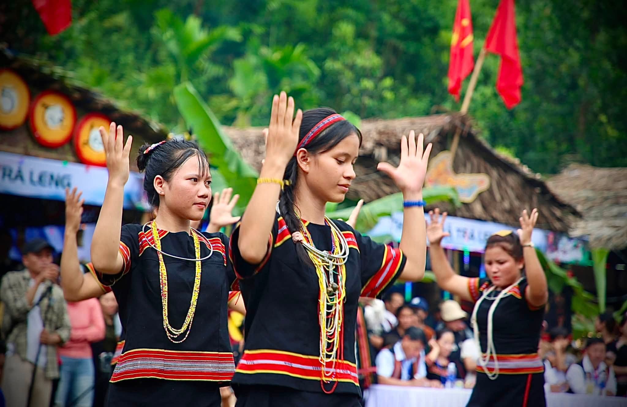 Lễ hội Hương quế Trà Leng lần thứ I