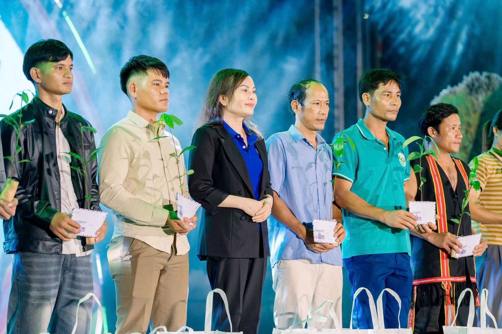 Lễ hội Hương quế Trà Leng lần thứ I