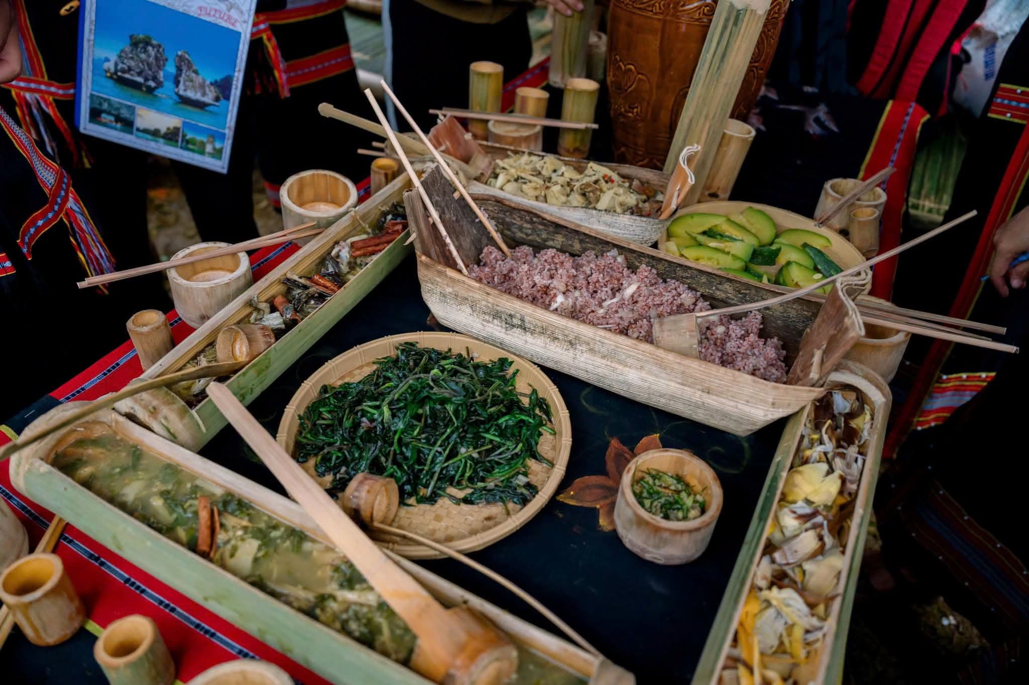 Thi ẩm thực - Lễ hội Hương quế Trà Leng lần thứ I